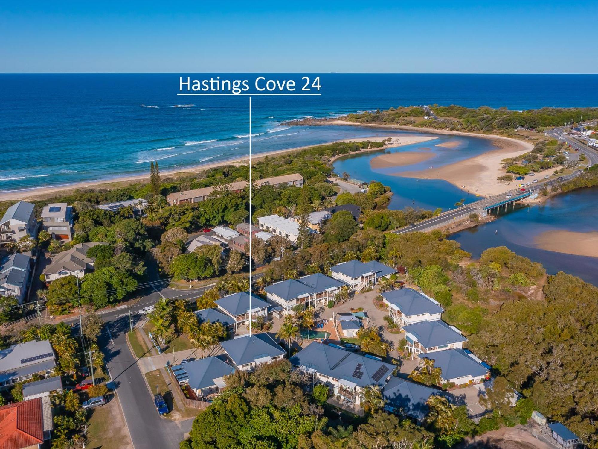 Hastings Cove Aparthotel 4*